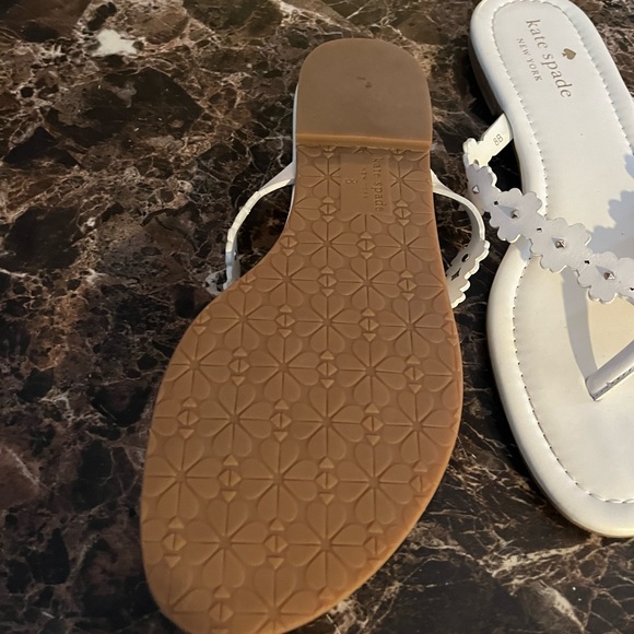 Kate Spade White Floral Embellished Sandals - Picture 6 of 12